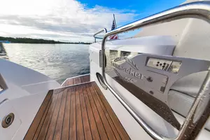 2017 Sunseeker Predator thumbnail 22