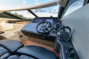 2017 Sunseeker Predator thumbnail 33
