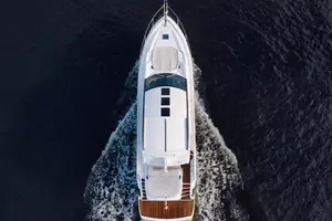 2017 Sunseeker Predator thumbnail 10