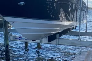 2016 Regal 3200 Bowrider thumbnail 14