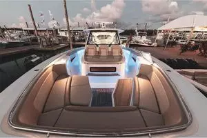 2020 Scout 530 LXF thumbnail 2