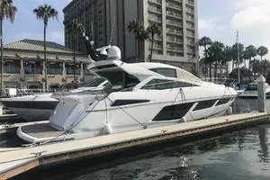 2015 Sunseeker Predator thumbnail 2