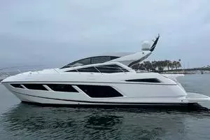 2015 Sunseeker Predator thumbnail 1