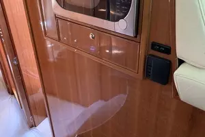 2008 Riviera 42 Flybridge thumbnail 12