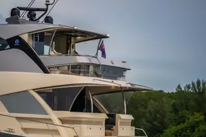 2019 Riviera 68 Sport Motor Yacht thumbnail 29