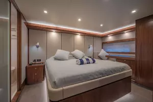 2019 Riviera 68 Sport Motor Yacht thumbnail 6