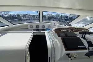 2000 Carver Trojan 440 Express thumbnail 20