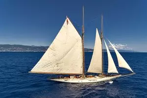 Invader 1905 George Lawley & Sons  Yacht For Sale in Genoa 