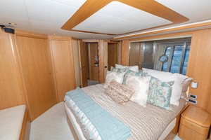 Ferretti 83 - MI RX - Master Stateroom