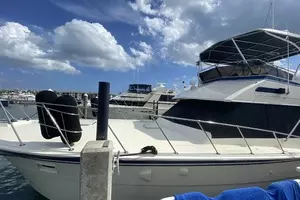 1986 Hatteras Sport Fish Convertible thumbnail 3