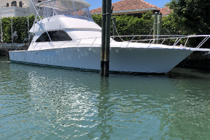 2006 Viking 48 Convertible