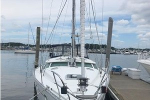 Amoreena  43ft Jeanneau Yacht For Sale Amoreena  43ft Jeanneau Yacht For Sale