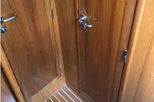 Amoreena  43ft Jeanneau Yacht For Sale Amoreena  43ft Jeanneau Yacht For Sale