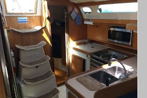 Water Colors 38ft Catalina Yacht For Sale
