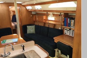 Water Colors 38ft Catalina Yacht For Sale