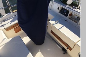 Salt  amp  Light 38ft Caliber Yacht For Sale