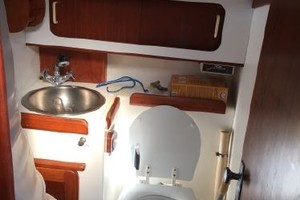 Salt  amp  Light 38ft Caliber Yacht For Sale