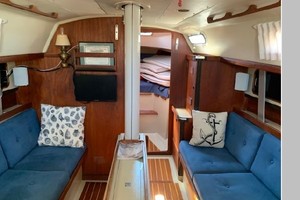 Resolute 37ft C amp C Yacht For Sale