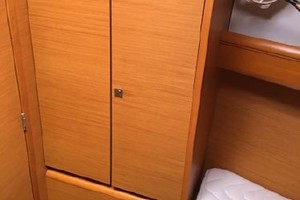 Three Bears 37ft Jeanneau Yacht For Sale