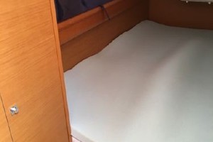Three Bears 37ft Jeanneau Yacht For Sale