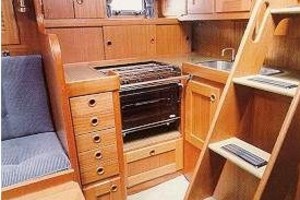 Windsong II 35ft Hallberg Rassy Yacht For Sale