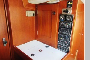 Windsong II 35ft Hallberg Rassy Yacht For Sale