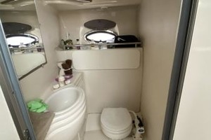 Dot Calm 30ft Maxum Yacht For Sale