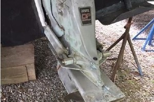 33ft Larson Yacht For Sale