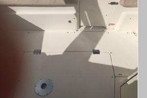 33ft Larson Yacht For Sale