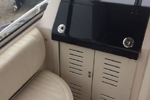 26ft Grady White Yacht For Sale