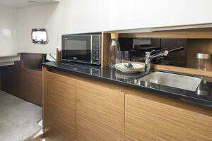 2025 Beneteau Flyer 9 SunDeck thumbnail 8