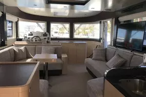2019 Sirena 58 Flybridge thumbnail 19