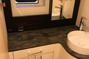 2019 Sirena 58 Flybridge thumbnail 18