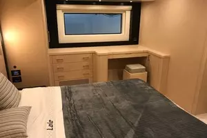 2019 Sirena 58 Flybridge thumbnail 22