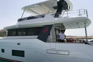 2019 Sirena 58 Flybridge thumbnail 2