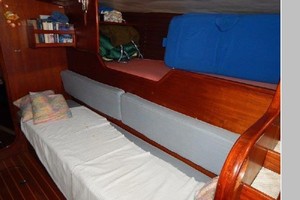 Euphorie 42ft Beneteau Yacht For Sale
