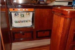 Euphorie 42ft Beneteau Yacht For Sale