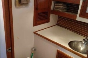 Claire 42ft Kadey Krogen Yacht For Sale