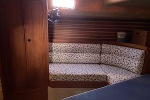 Blue Highway 42ft Moody Yacht For Sale