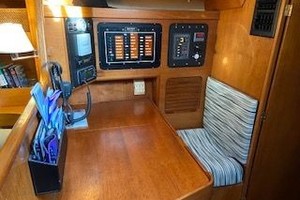 Blue Highway 42ft Moody Yacht For Sale