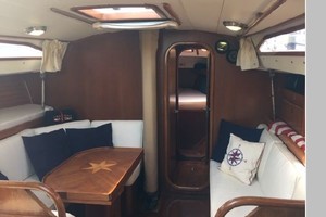 Big Blue 41ft Belliure Yacht For Sale