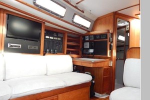 Waterlilly 40ft Freedom Yacht For Sale