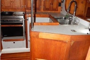 Waterlilly 40ft Freedom Yacht For Sale