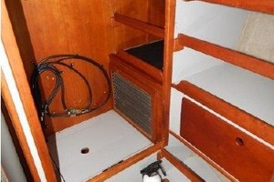 Waterlilly 40ft Freedom Yacht For Sale