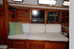 Waterlilly 40ft Freedom Yacht For Sale