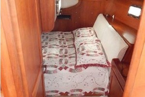 Waterlilly 40ft Freedom Yacht For Sale