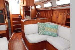 Waterlilly 40ft Freedom Yacht For Sale
