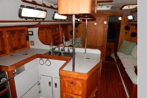 Waterlilly 40ft Freedom Yacht For Sale