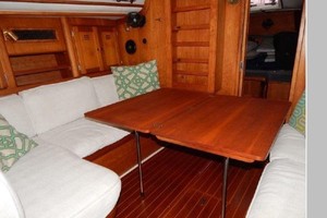 Waterlilly 40ft Freedom Yacht For Sale