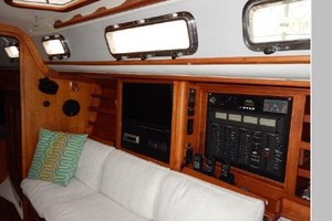 Waterlilly 40ft Freedom Yacht For Sale
